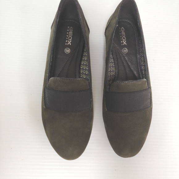 Geox Women's Sage Green Suede Flats Size 7 - Picture 6 of 8